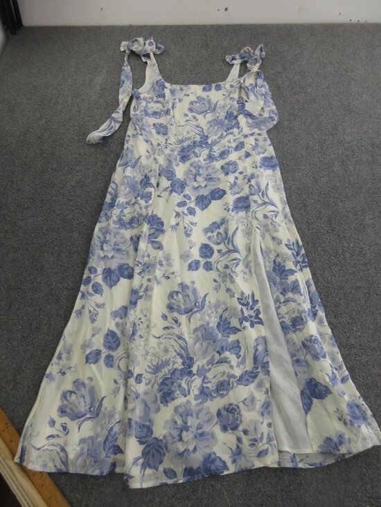 Reformation Dresses & Skirts - Reformation Dress Womens 12 Blue Floral Square Neck Tie Strap Maxi Sundress